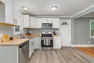 4420 W River Rd in Franklinton, NC - Building Photo - Building Photo