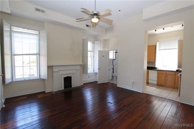 property at 219 N 19th St