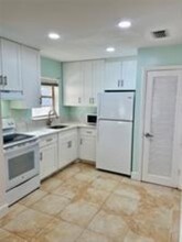 5174 NE 6th Ave, Unit 522 in Oakland Park, FL - Building Photo - Building Photo