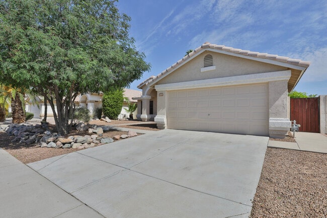 property at 1440 W Canary Way