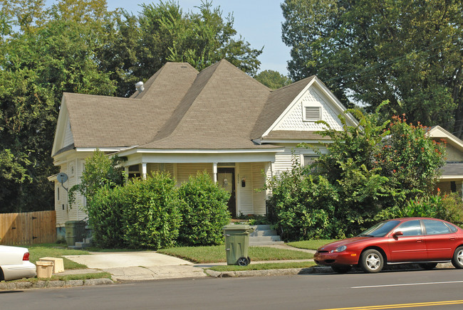 2204-2206 Madison Ave in Memphis, TN - Building Photo - Building Photo