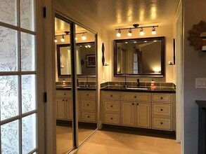 33 Town Hall Rd in Madbury, NH - Building Photo - Building Photo