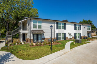 FERN CROSSING in Shreveport, LA - Building Photo - Building Photo