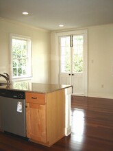 3019 Chestnut St, Unit 3019 in New Orleans, LA - Building Photo - Building Photo