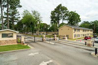 Legacy Riverdale in Riverdale, GA - Building Photo - Building Photo