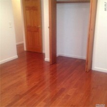 23 Sands Point Rd-Unit -2 in Port Washington, NY - Building Photo - Building Photo