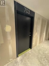 7439 Kingston Rd in Toronto, ON - Building Photo - Building Photo