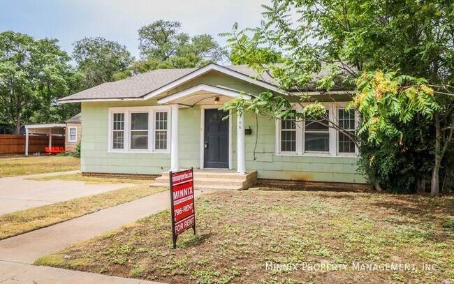 2106 15th St in Lubbock, TX - Building Photo - Building Photo