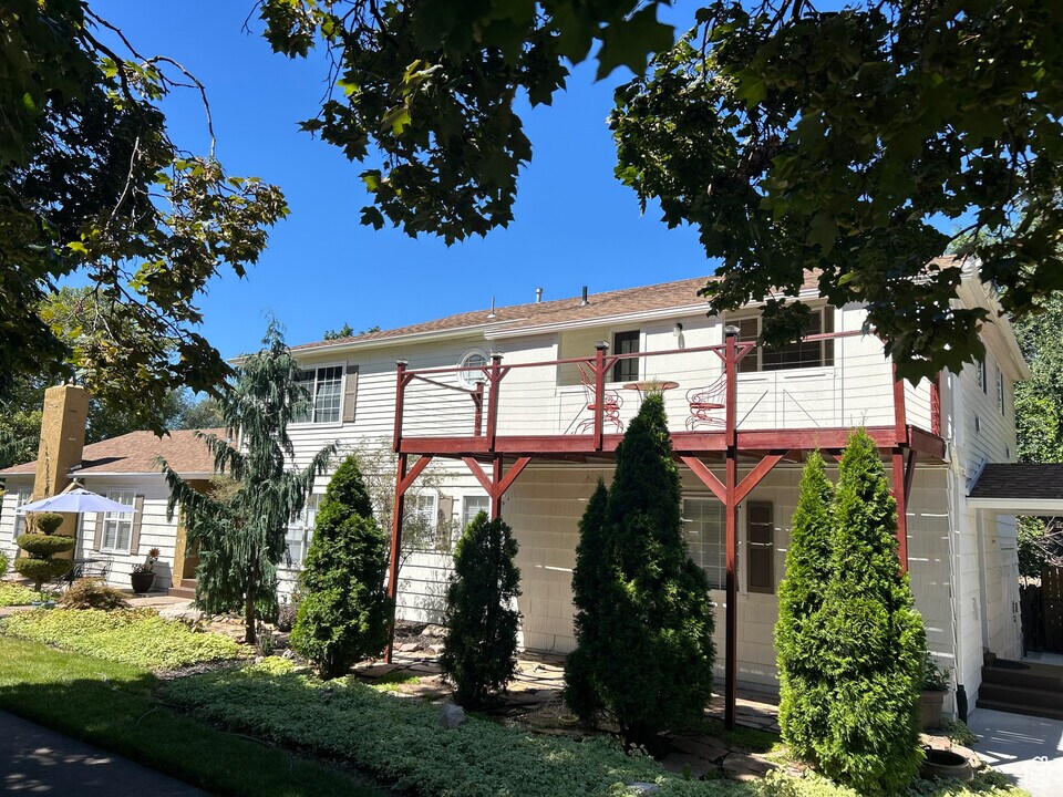2537 Taylor Ave in Ogden, UT - Building Photo