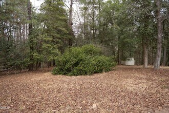 6001 Brown Swiss Way in Fuquay Varina, NC - Foto de edificio - Building Photo