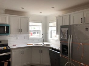 69 Manchester St in Concord, NH - Building Photo - Building Photo