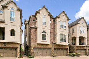 3319 Bingham Manor Ln in Houston, TX - Building Photo