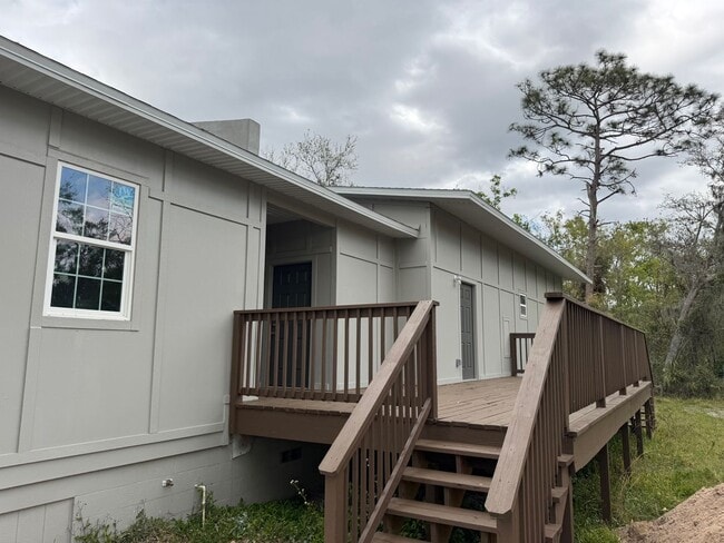 property at 923 Hagle Park Rd