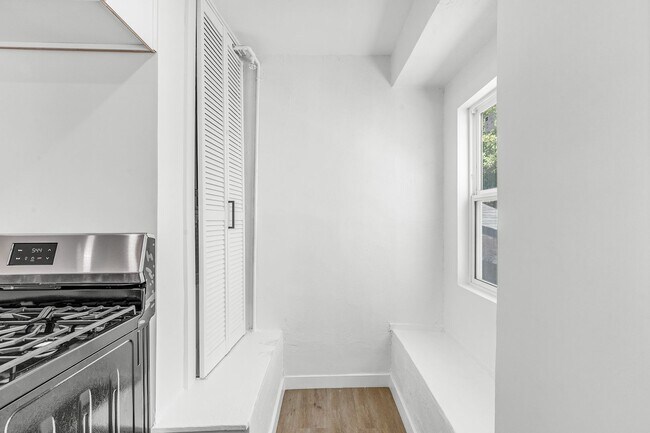 4021 Griffin Ave in Los Angeles, CA - Building Photo - Building Photo