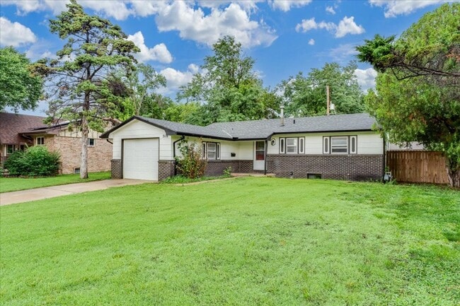 property at 3118 Chase St S