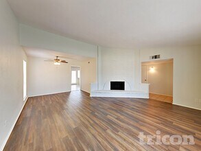 7006 Blackberry Dr in Arlington, TX - Building Photo - Building Photo