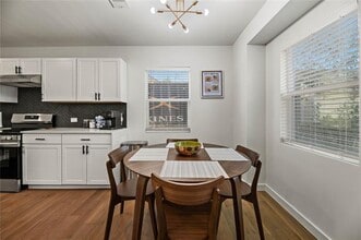 1415 Mountain Lake Rd in Dallas, TX - Building Photo - Building Photo