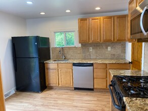 930 Gravel Pike in Schwenksville, PA - Building Photo - Building Photo