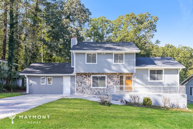property at 7050 Merrywood Dr