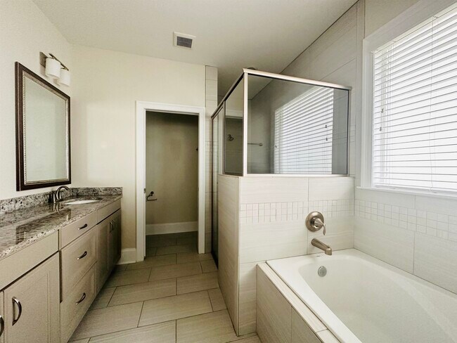 2564 Rosin Wy in Tallahassee, FL - Building Photo - Building Photo