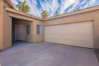 431 W Los Arboles Pl in Chandler, AZ - Building Photo - Building Photo