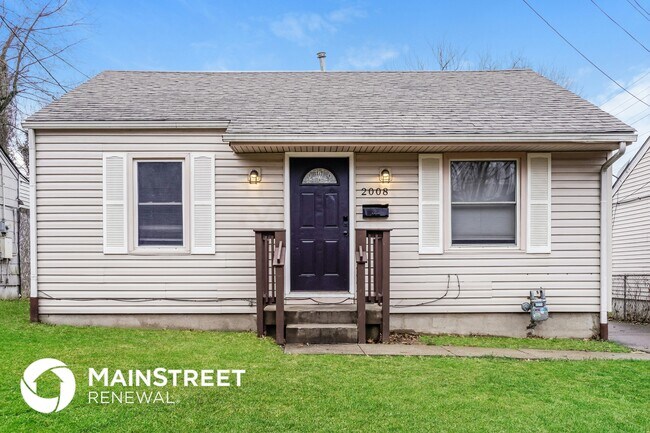 property at 2008 S 40th St