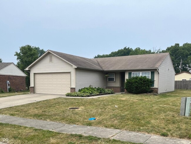 6165 Pinnacle Blvd in Indianapolis, IN - Foto de edificio - Building Photo