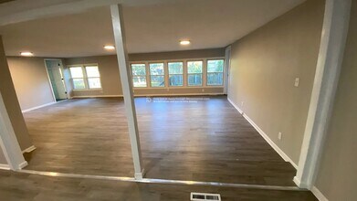 7700 E 108 Terrace in Kansas City, MO - Building Photo - Building Photo