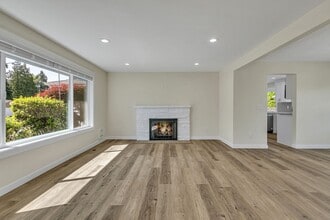 16724 2nd Pl S in Burien, WA - Building Photo - Building Photo