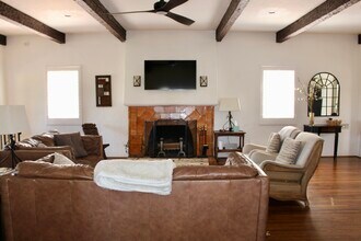 3545 Bear Dr in San Diego, CA - Building Photo - Building Photo