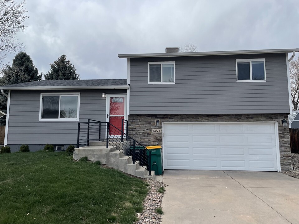 6075 S Dudley Way in Littleton, CO - Building Photo
