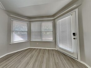 310 Masonwood Dr in Kyle, TX - Building Photo - Building Photo