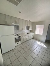 2538 Valley St in Las Vegas, NV - Building Photo - Building Photo