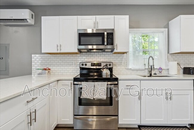 250 N 4th St in Hampton, VA - Building Photo - Building Photo