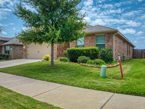 744 Walls Blvd, Unit WAIT1 in Crowley, TX - Building Photo - Building Photo