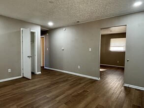 2943 Hillside Ave in Indianapolis, IN - Building Photo - Building Photo