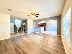 4211 Jana Drive in Santa Fe, TX - Building Photo - Building Photo