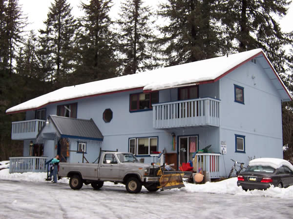 14699 Willow Dr in Seward, AK - Building Photo