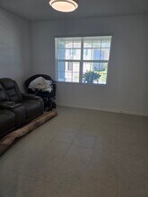 5328 Dagenham Dr in Davenport, FL - Foto de edificio - Building Photo