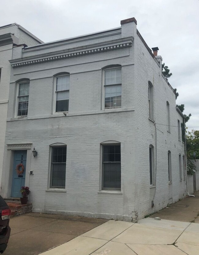 property at 338 N Columbus St