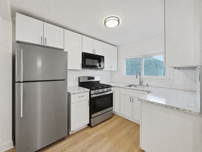 property at 329 W Muir Ave