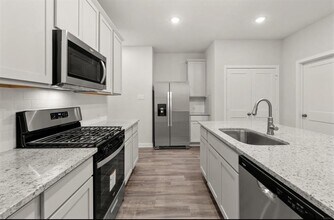 12927 California Palm Ct in Cypress, TX - Building Photo - Building Photo