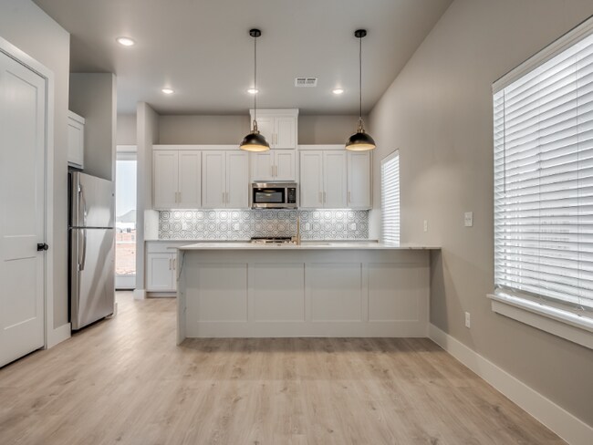 4112 NW 179th Terrace in Edmond, OK - Foto de edificio - Building Photo