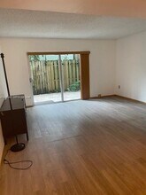 807 W Oakland Park Blvd in Oakland Park, FL - Building Photo - Building Photo