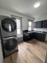 47 Vreeland Ave in East Rutherford, NJ - Building Photo - Building Photo