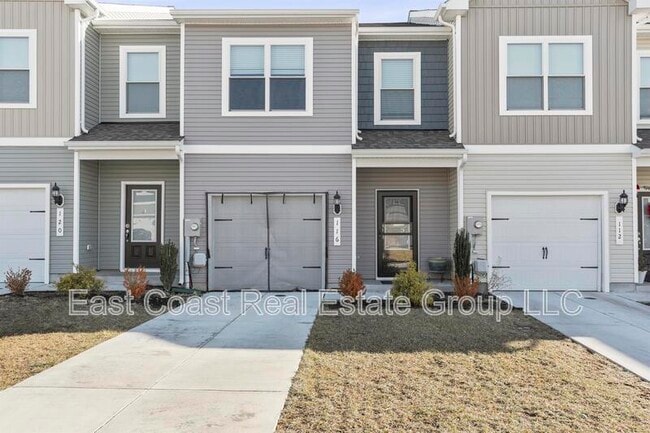 116 Paddington St in Falling Waters, WV - Building Photo - Building Photo