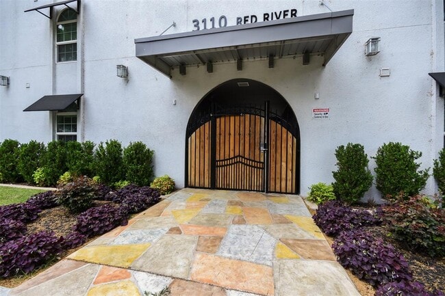 3110 Red River St in Austin, TX - Building Photo - Building Photo