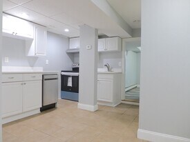 37 Gordon St, Unit 1 in Boston, MA - Building Photo