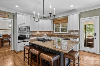 12428 Willingdon Rd in Huntersville, NC - Building Photo - Building Photo