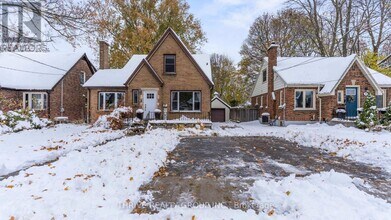 36 Bond St in London, ON - Building Photo - Building Photo